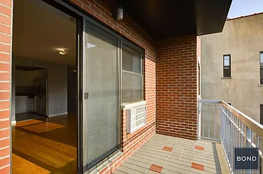 Rented by Bond New York