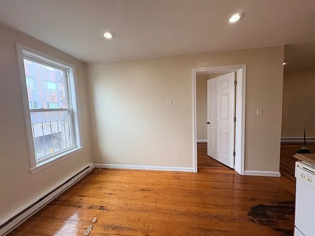 72 Liverpool St #2 — Photo 7