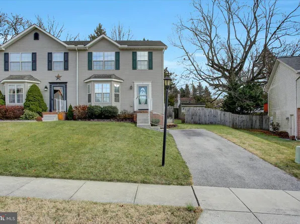 7 Wagner Dr, Hanover, PA 17331