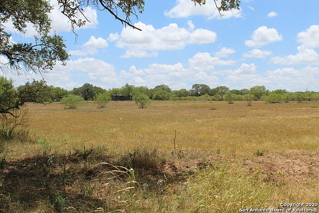 2nd image of 1345 County Road 1670