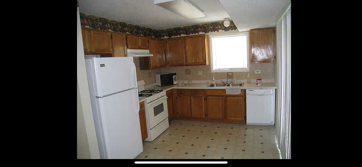 Building Photo - Timber Hill Ln