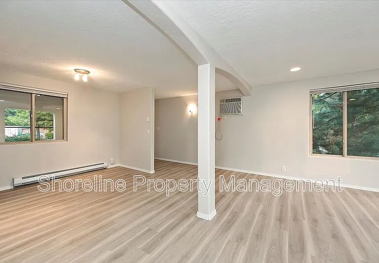 2085 W Brittany Ln #101 — Photo 18