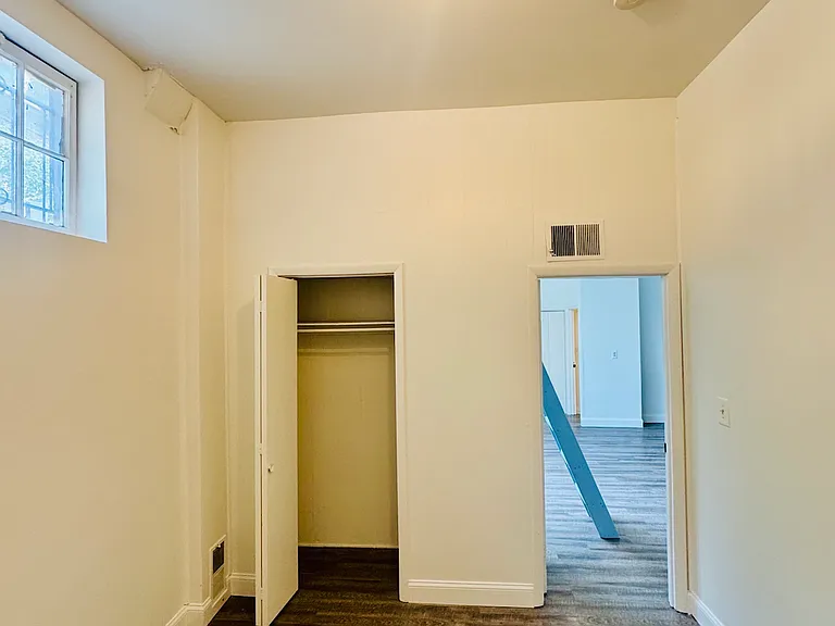 1230 Saint Paul St #B2 — Photo 5