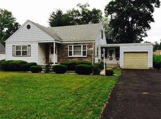 26 Herbert Dr, East Brunswick, NJ 08816