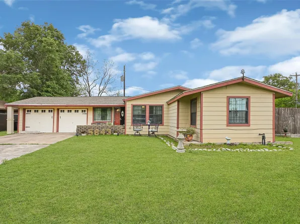 5843 Kenilwood Dr, Houston, TX 77033