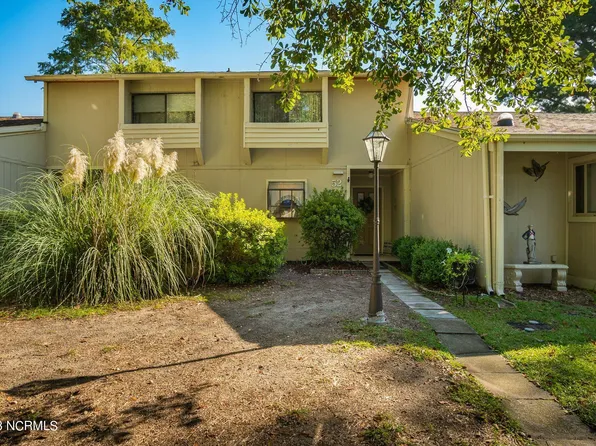 52 Quarterdeck Townes, New Bern, NC 28562