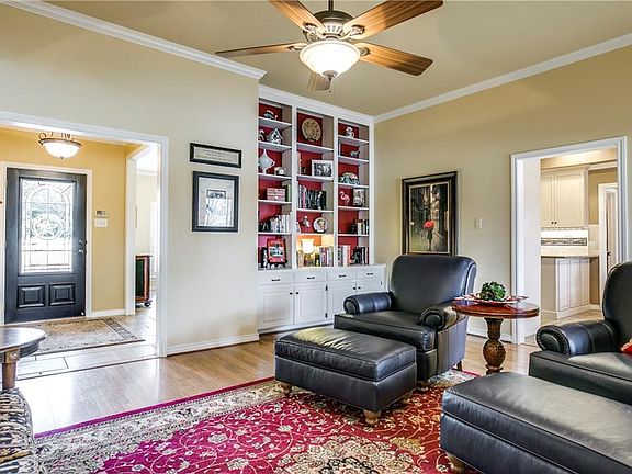 2nd image of 1410 Summer Dell Ct