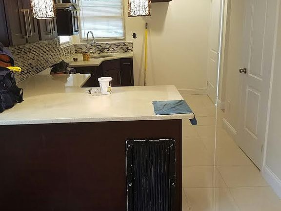 3rd image of 9023 Avenue A