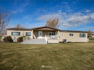 56104 N Thomas Rd, Benton City, WA 99320