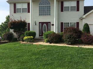 4035 Kim Kelly Dr, Saint Charles, MO 63304