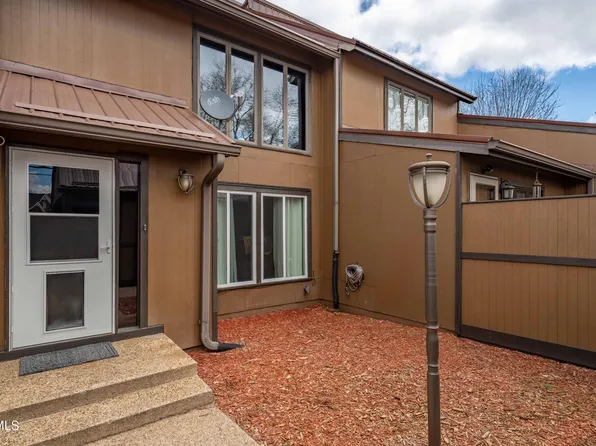 548 Fleetwood Dr #D, Kingsport, TN 37660