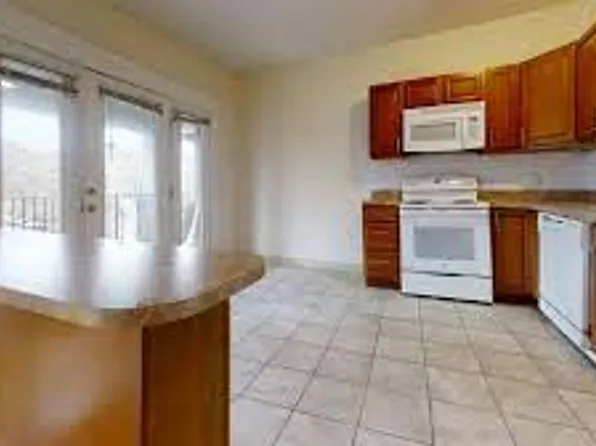 1135 Commonwealth Ave, Boston, MA