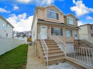 56 Sleepy Hollow Rd, Staten Island, NY 10314