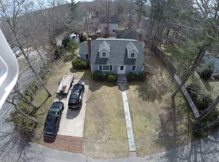 30 Cappawack Rd, Mashpee, MA 02649