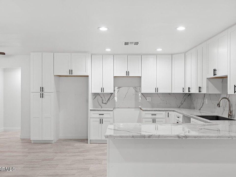 1st image of 3241 N 43RD Avenue