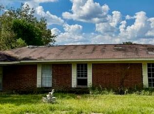 4501 Payne St, Moss Point, MS 39563