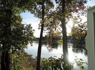 1820 Jungle Den Rd, Astor, FL 32102