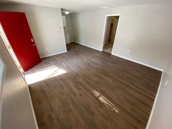 1018-1020 Holloway St