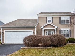 1304 Creekside Cir, Minooka, IL 60447
