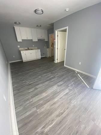 2nd image of 10724 State St #A