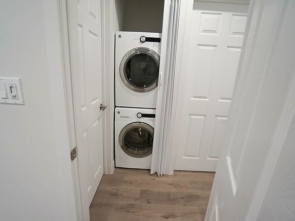 5th image of 11515 Washington Pl
