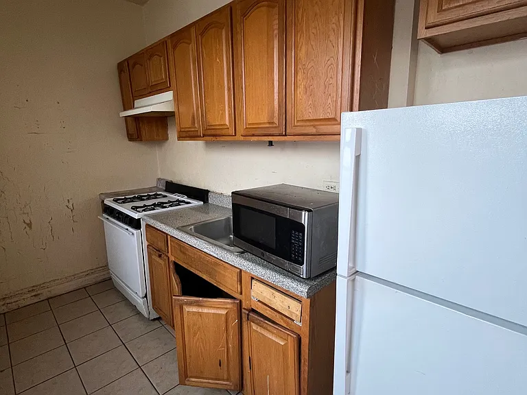 2610 Glenwood Rd #5B — Photo 3