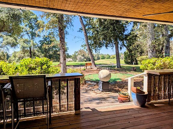 4th image of 12859 Torrey Pines Dr