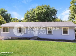 2724 Hutton Rd, Kansas City, KS 66109