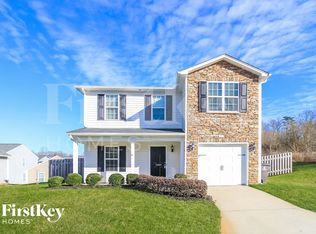 1484 Worchester St, Kernersville, NC 27284