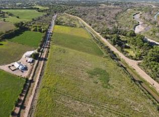 208 Strawberry Ln, Belen, NM 87002