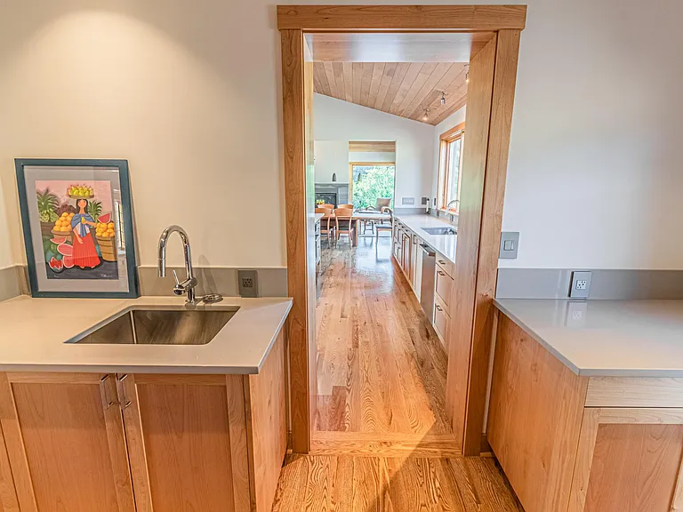 2156 N Three Rocks Rd — Photo 12
