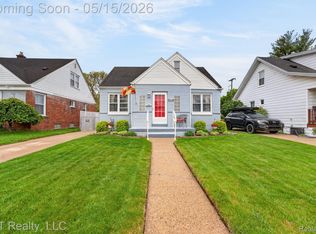 23059 Audette St, Dearborn, MI 48124