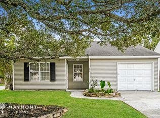 8203 Quail Hollow Ct, North Charleston, SC 29420