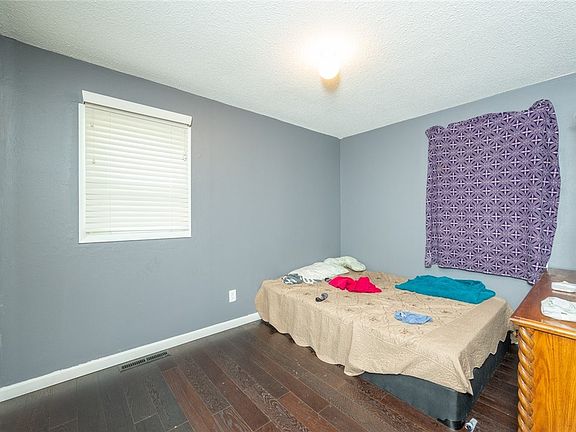 3rd image of 8404 Madison Ave