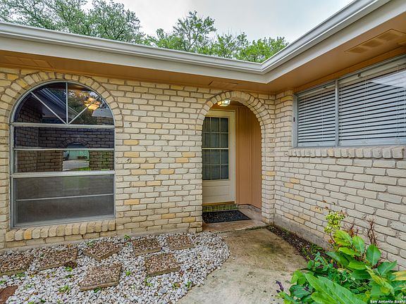 2nd image of 106 Dalewood