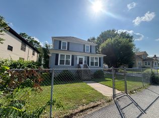 466 Chandler St, Worcester, MA 01602