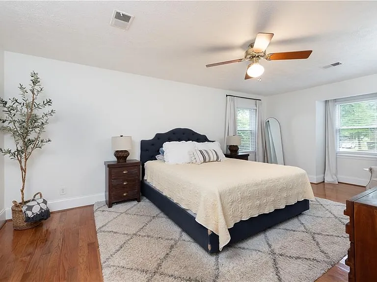2431 Prince Howard Trl — Photo 20