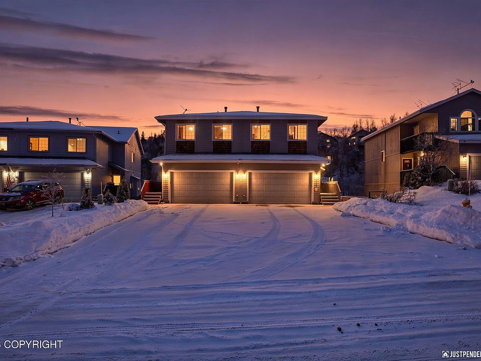 1st image of 20573 Mountain Vista Dr