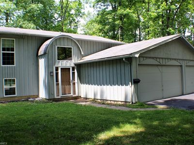 110 Northwood Hollow Ct, Amherst, OH, 44001