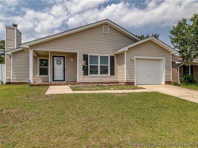 2212 Mossycup Ln, Fayetteville, NC, 28304