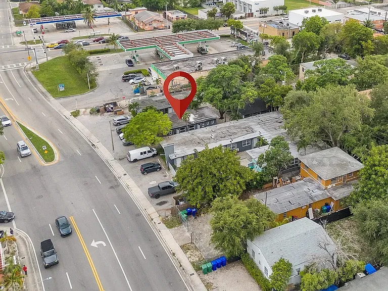 5430 N Miami Ave #2 — Photo 6
