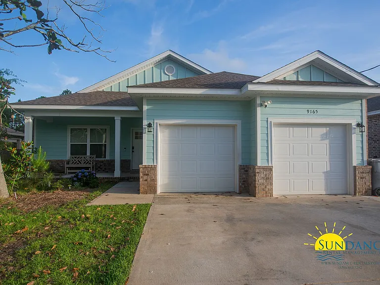 9165 Timber Ln — Photo 1