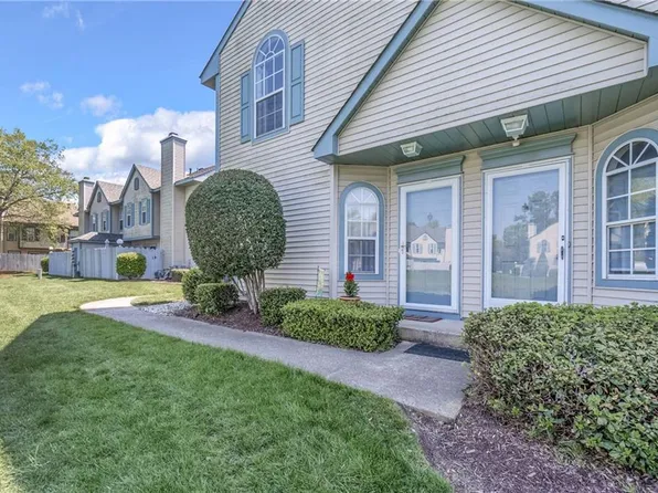 5332 Bardith Cir, Virginia Beach, VA 23455