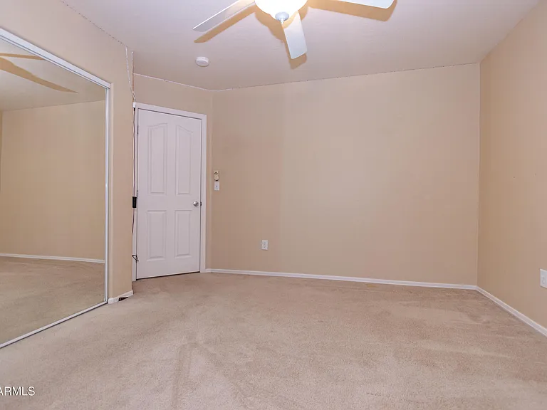 720 W Hancock Ave — Photo 35