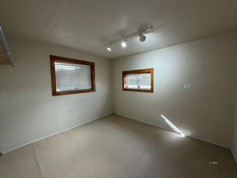 1140 W Highway 389 #389C — Photo 5