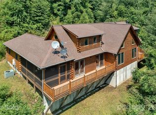 210 Angel Fls, Clyde, NC 28721