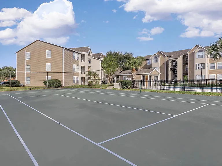 Walden Palms Apartments — Photo 30