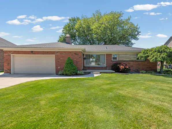 42355 Tessmer Dr, Sterling Heights, MI 48314