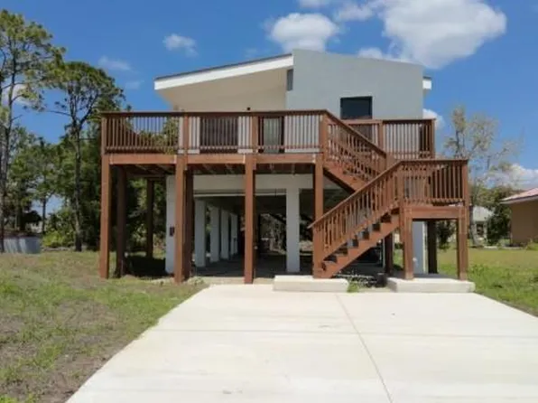 3710 10th ST SW, LEHIGH ACRES, FL 33976