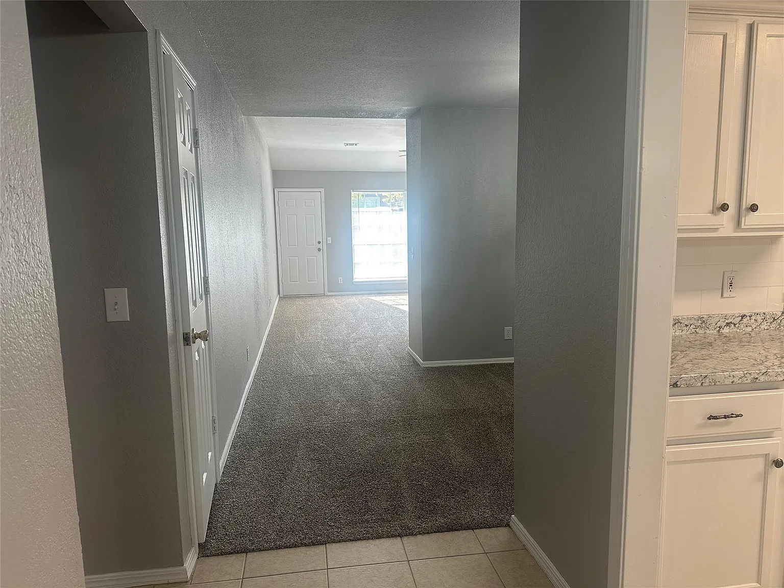 3 bed, 2.0 bath, 1582 sqft, $1,600 — Photo 3